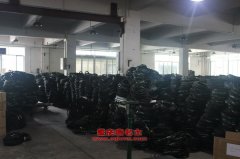 野駝DQG5230TSN固井水泥車(chē)用的日野P11C-UH發(fā)動(dòng)機(jī)的修理及配件