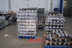 程力威CLW5061GQX3護(hù)欄清洗車用的大連柴油機(jī)CA4DC2-10E3發(fā)動(dòng)機(jī)的大修及配件