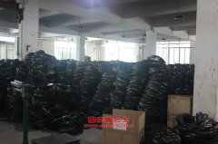 神狐HLQ5153GXW真空吸污車(chē)用的康明斯ISBE185 30發(fā)動(dòng)機(jī)的配件及維修