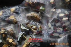 福建FJ5121GQX清洗車用的康明斯EQB160-20發(fā)動(dòng)機(jī)的配件及大修