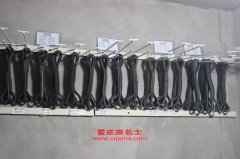 南駿NJP5080TQZ38M清障車用的玉柴YC4E140-42發(fā)動(dòng)機(jī)的配件及大修
