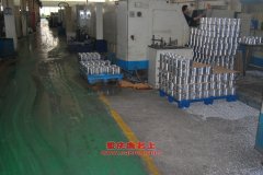 奔馬BM2315GYA9D罐式低速貨車用的全柴QC480Q(DI)發(fā)動(dòng)機(jī)的配件及維修