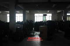 飛碟FD5086XXYW63K廂式運(yùn)輸車用的東風(fēng)朝陽(yáng)CY4102-CE4B發(fā)動(dòng)機(jī)的大修及配件