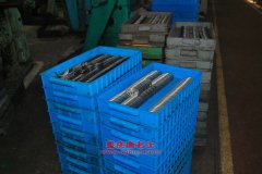 東風EQ5100GXE9AD3真空吸糞車用的康明斯ISDe140 30發(fā)動機的保養(yǎng)及配件