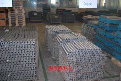 黑豹YTQ1020D10TV輕型載貨汽車用的萊動4L18E發(fā)動機(jī)的修理及配件