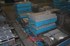 開(kāi)瑞SQR6462A187輕型客車(chē)用的奇瑞SQR477F發(fā)動(dòng)機(jī)的保養(yǎng)及配件
