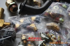 泰騁LHT3311ZZC自卸汽車(chē)用的濰柴WD615.87發(fā)動(dòng)機(jī)的配件及大修
