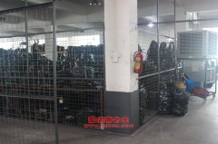 浙通LMT5161ZLJ自卸式垃圾車(chē)用的康明斯ISDe180 40發(fā)動(dòng)機(jī)的配件及修理