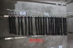 卡威KWZ3255A70SXQ自卸汽車用的濰柴WP10.300N發(fā)動機(jī)的大修及配件