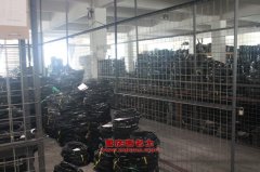 風(fēng)華FH5100XZC1野外自行式炊事車用的玉柴YC6J180-42發(fā)動(dòng)機(jī)的配件及修理